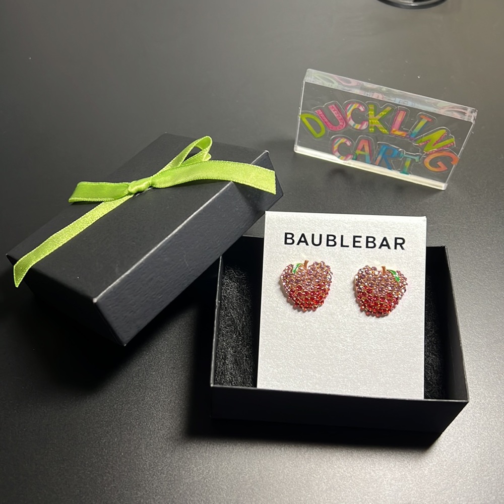 NWT💍  Baublebar  “POISON APPLE” Stud Earrings - Picture 2 of 11
